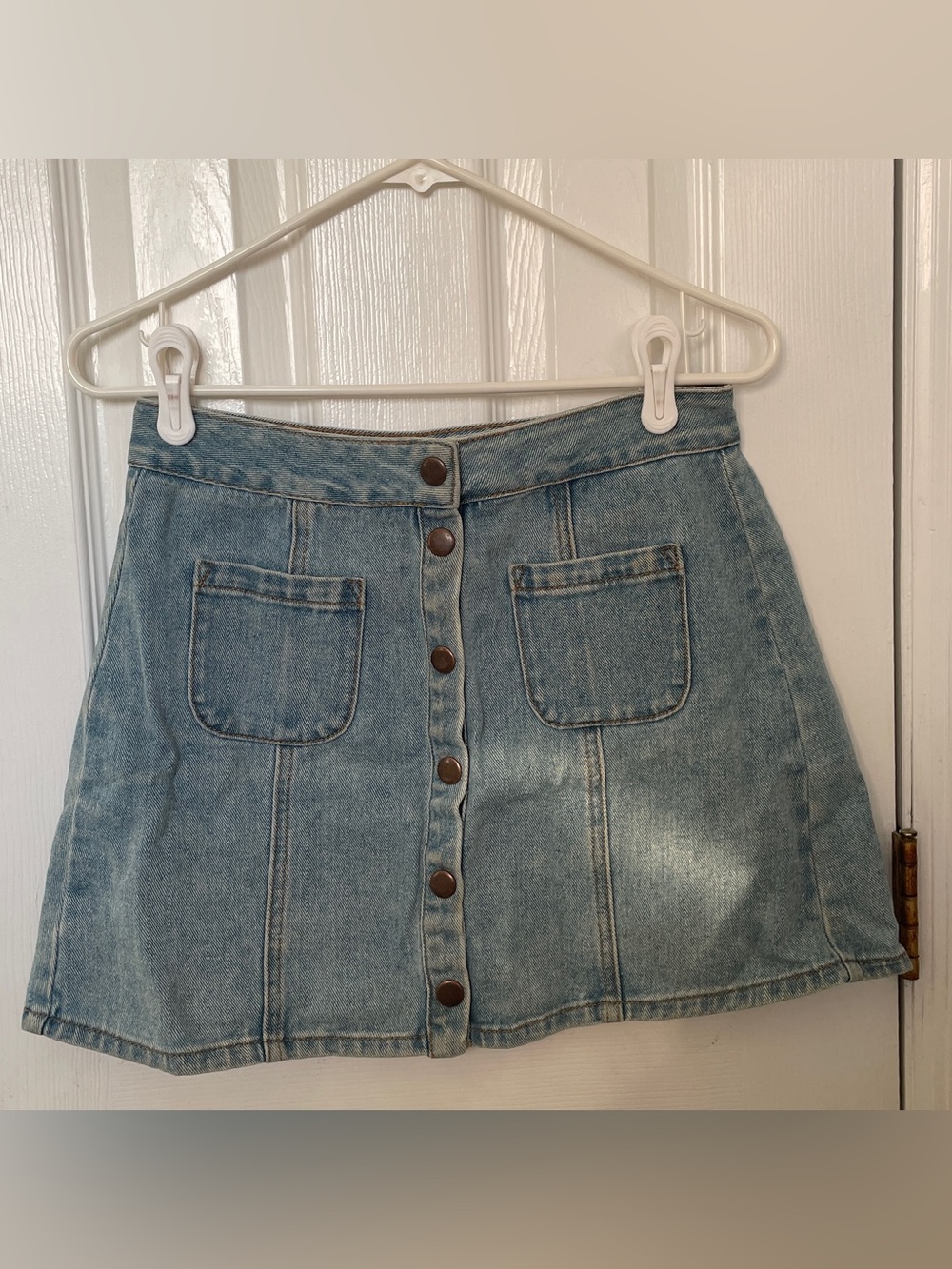 Brandy Melville Button Up Denim Skirt (2016)